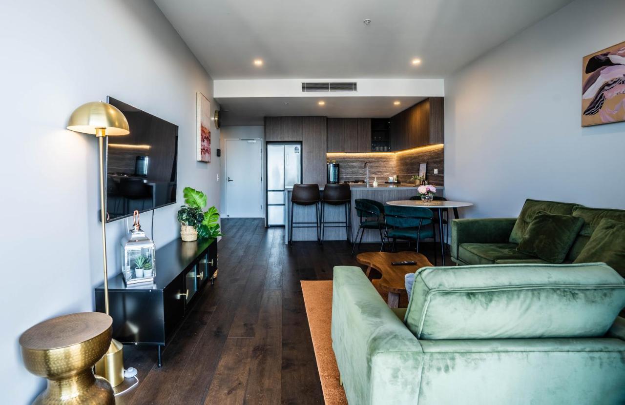 First Class 2 Bedroom Oceanview Luxurious Broadbeach Casino Next To Pacific Fair - Gc48