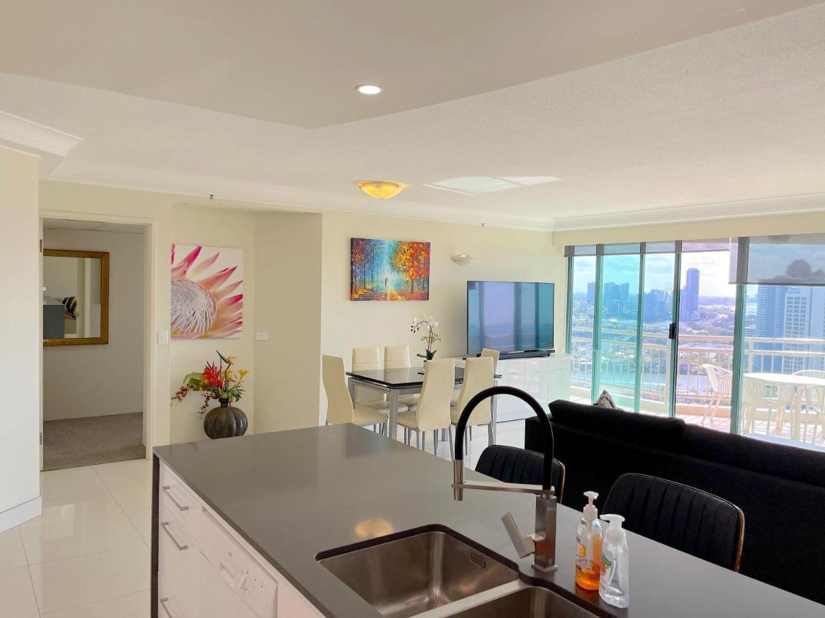 Mantra 2 Bed 2 Bath 127m2 With Ocean View Apartment