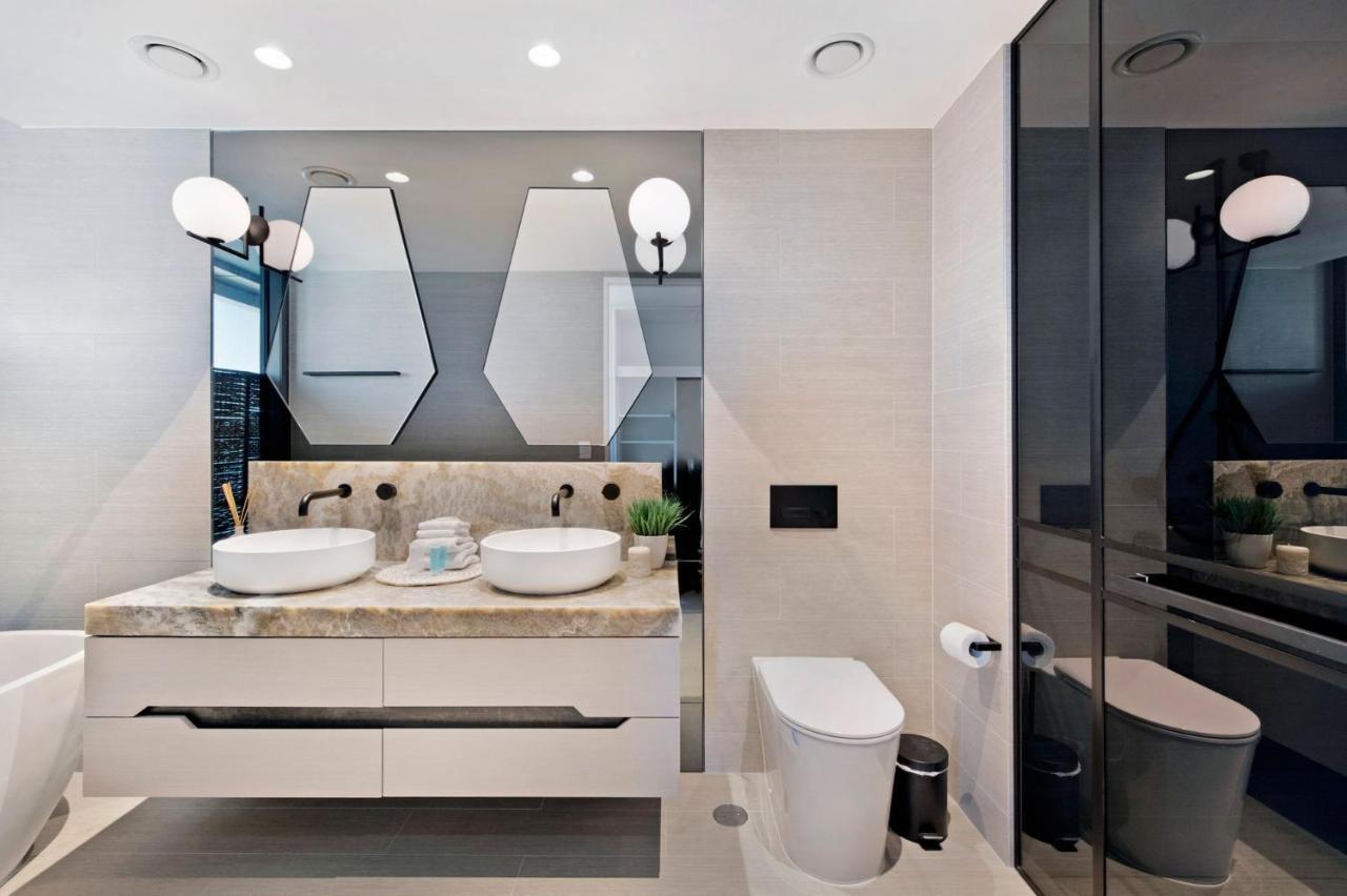 Jewel Broadbeach Luxury - Coasthm *