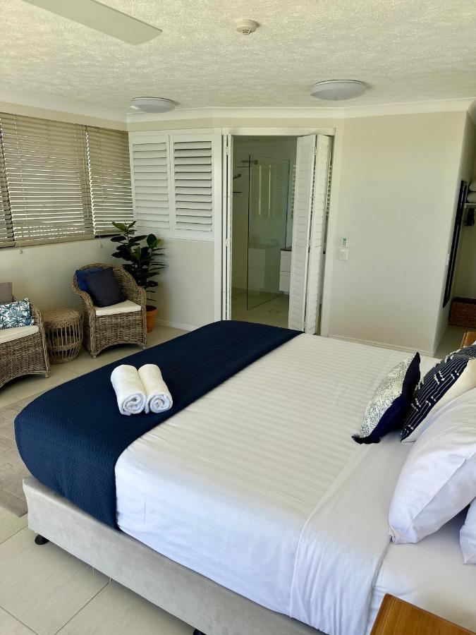 Two Bedroom Ocean View Penthouse At Pelican Sands Apartment *
