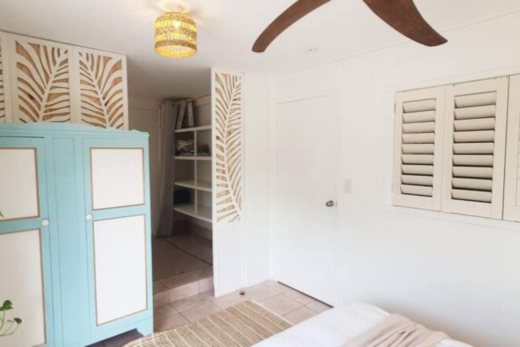 Entire Guest - Is 1 And Half Km - Pets Welcome * Gold Coast