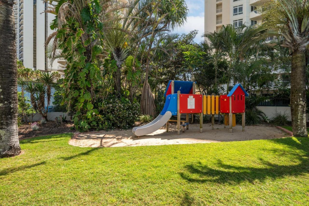Stunning 1br Unit Opposite Surfers Paradise *
