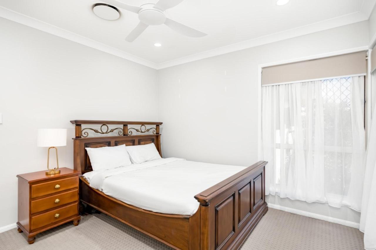 Holiday home Panarama Waterview! Waterfront Luxury Heave In Gc Gold Coast
