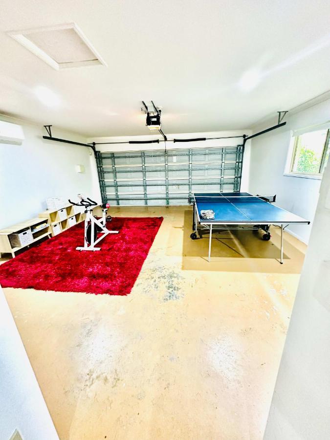 Panarama Waterview! Waterfront Luxury Heave In Gc Holiday home