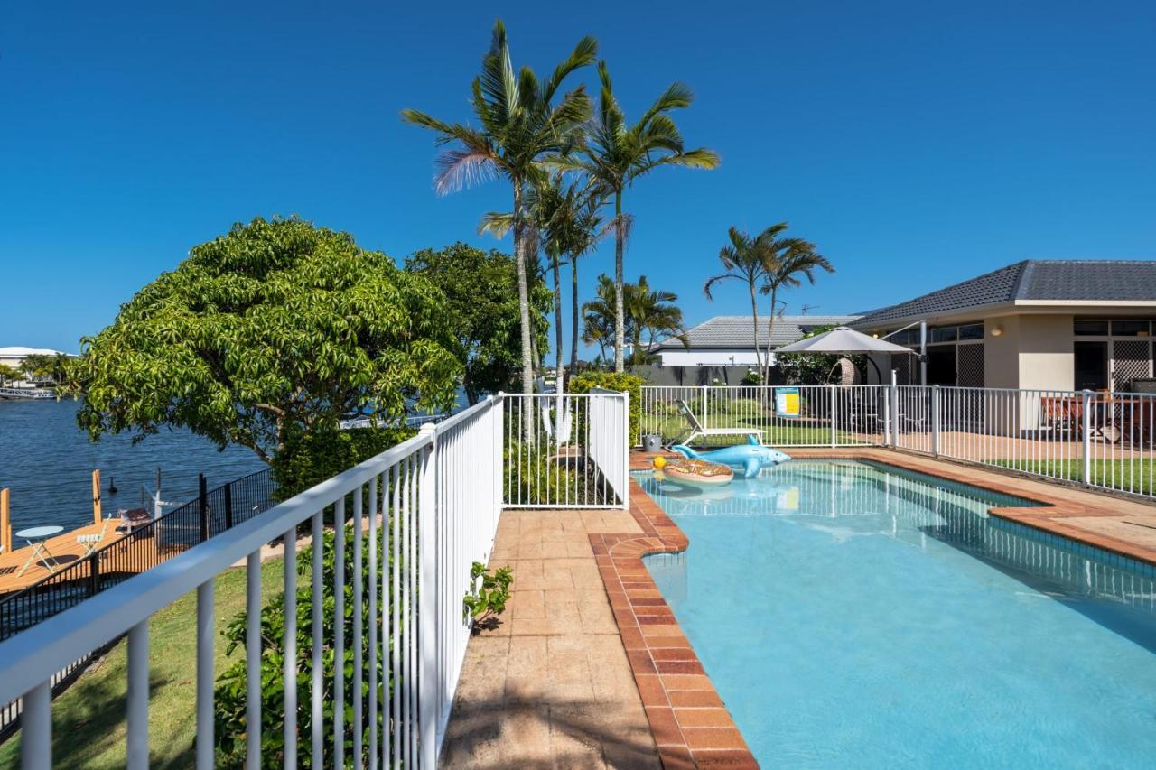 Panarama Waterview! Waterfront Luxury Heave In Gc Holiday home *