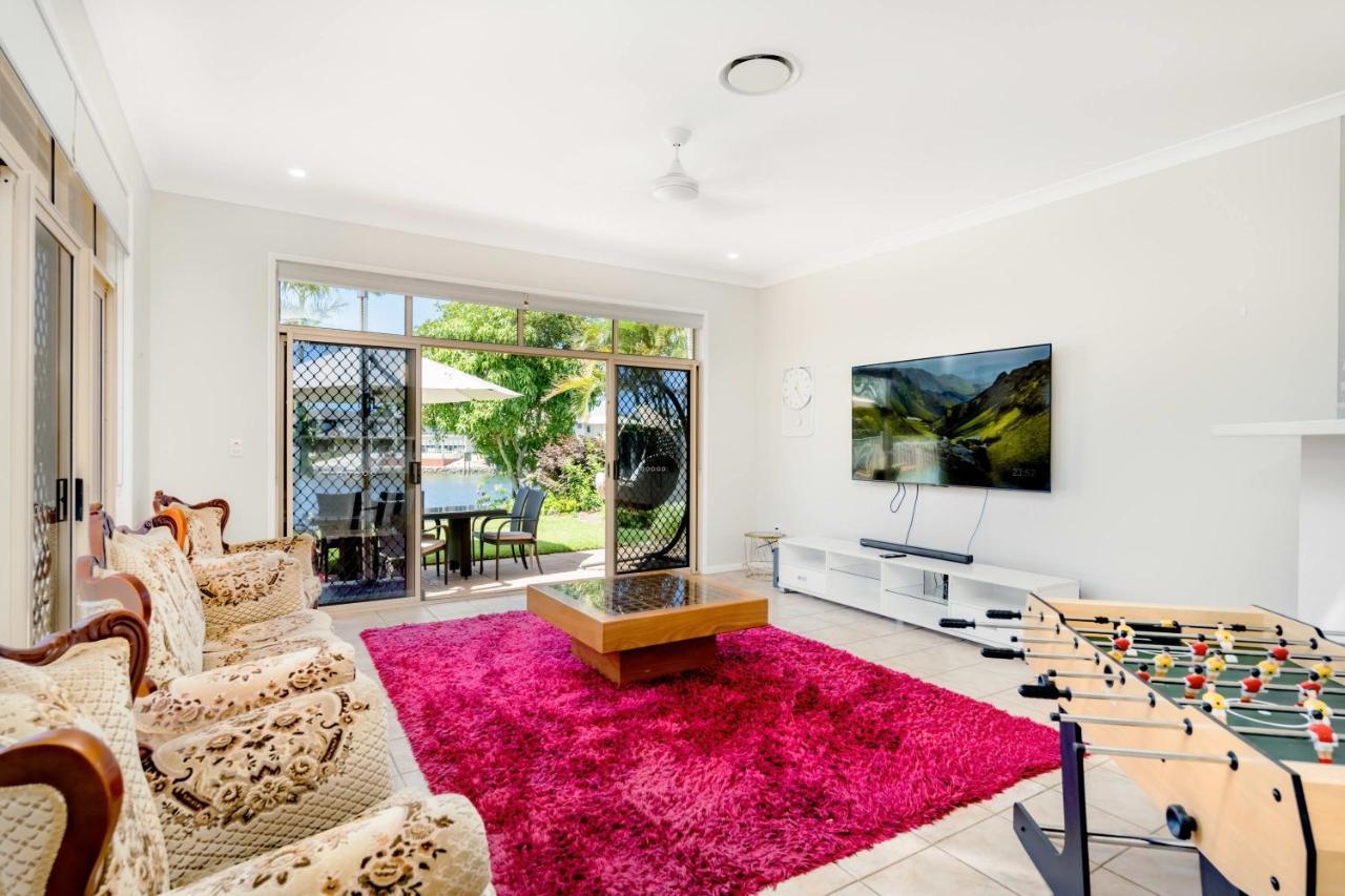Panarama Waterview! Waterfront Luxury Heave In Gc Holiday home Gold Coast