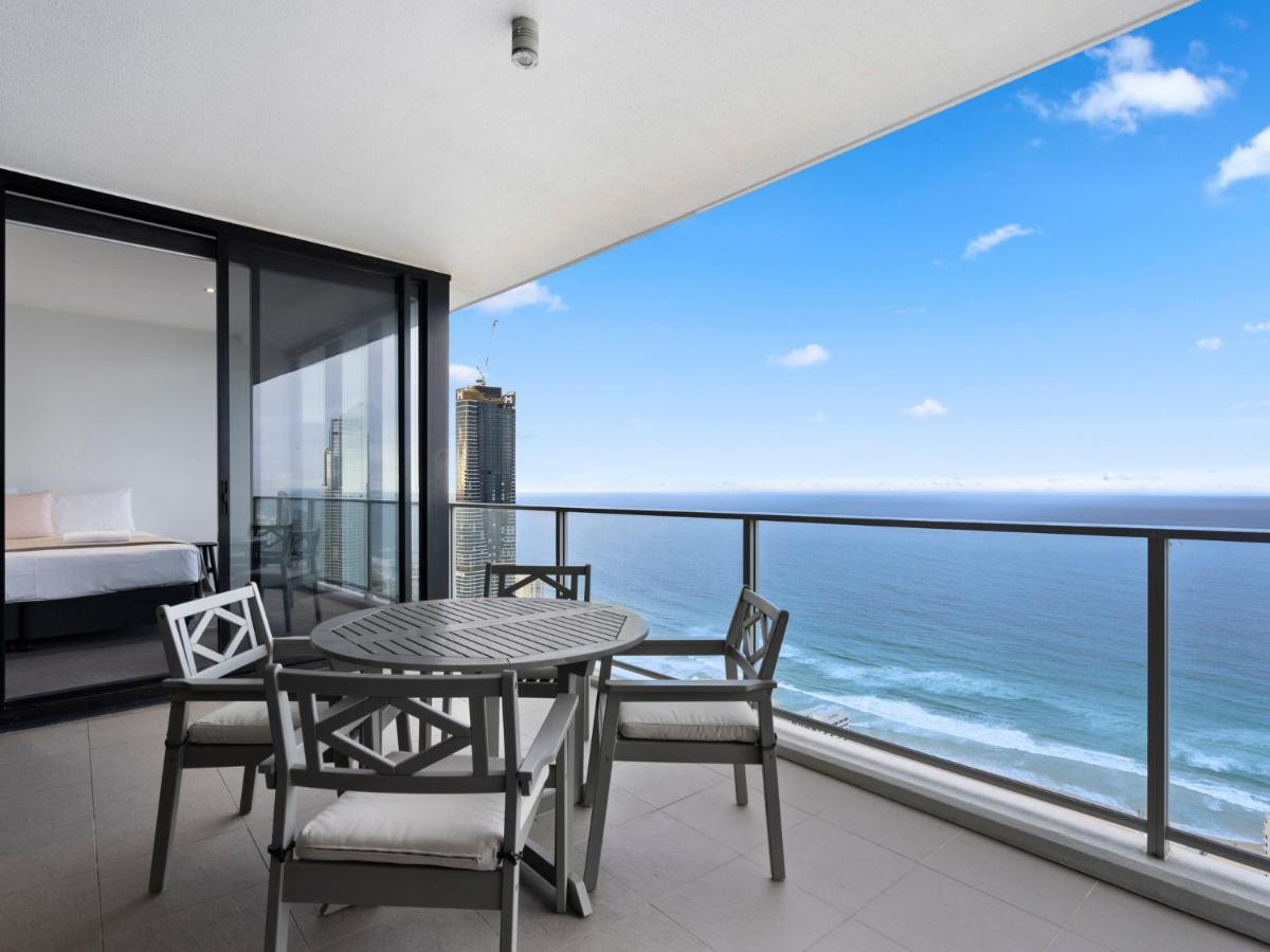 Circle On Cavill - Hosted By Coastal Letting Apartment Gold Coast