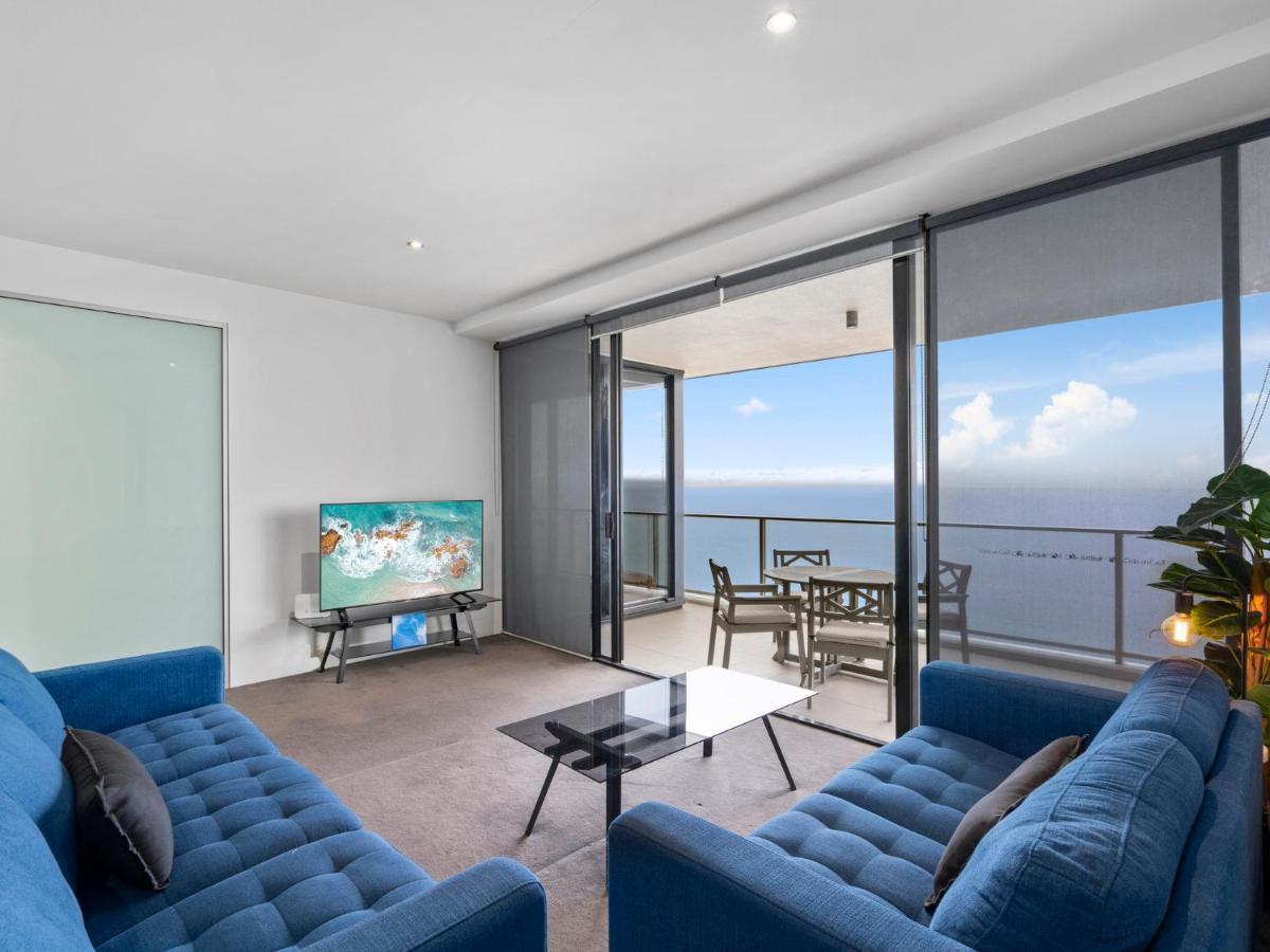 Circle On Cavill - Hosted By Coastal Letting
