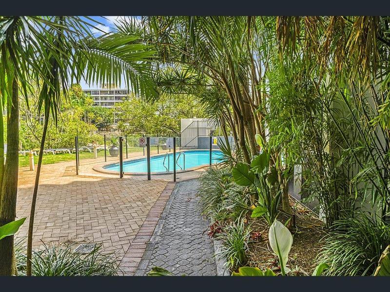 Large Surfers Paradise With Fantastic Views * Gold Coast