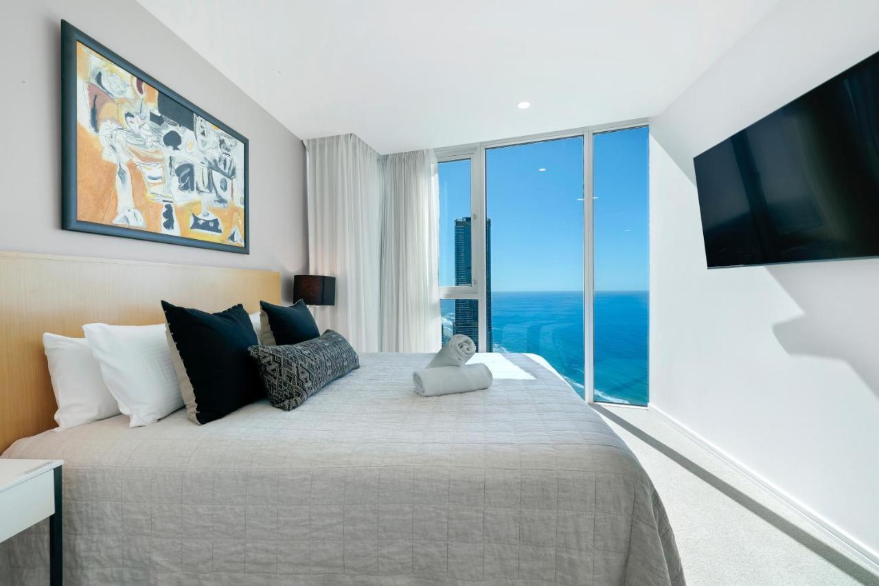Apartment Hilton Panoramic Oceanview Sub-penthouse Gold Coast