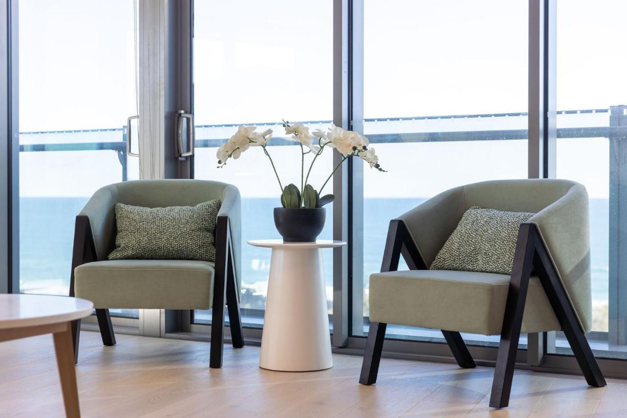 Ultiqa Signature At Broadbeach Apartment