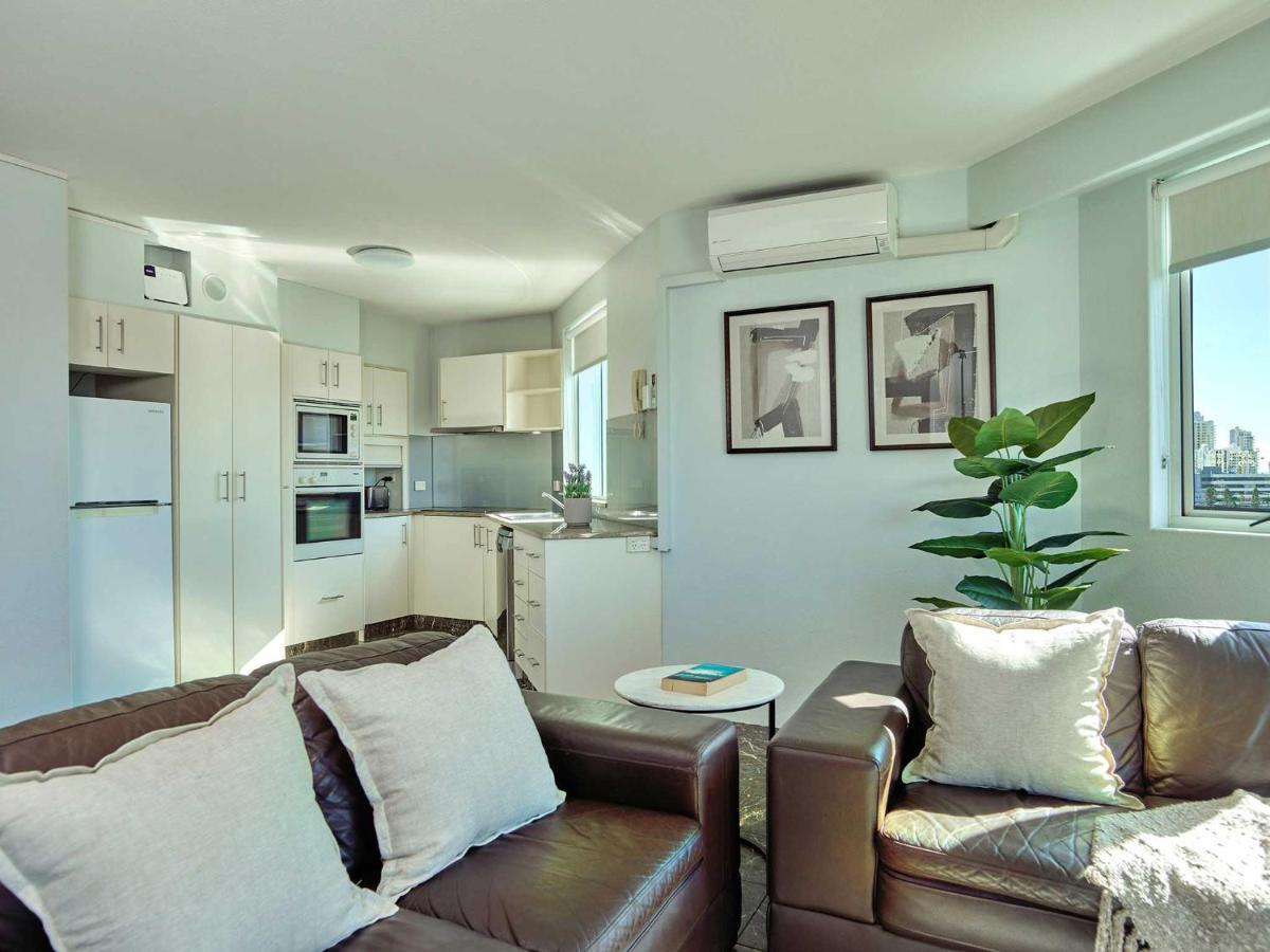 Quiet Location Close To It Apartment *