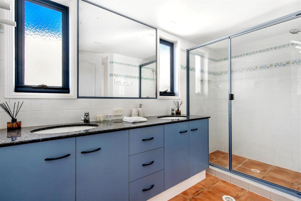 Beachfront Escape * Gold Coast