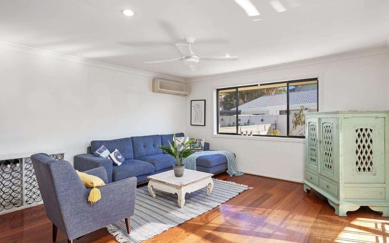 Large, Light, Dog Friendly 600m To Burleigh * Gold Coast