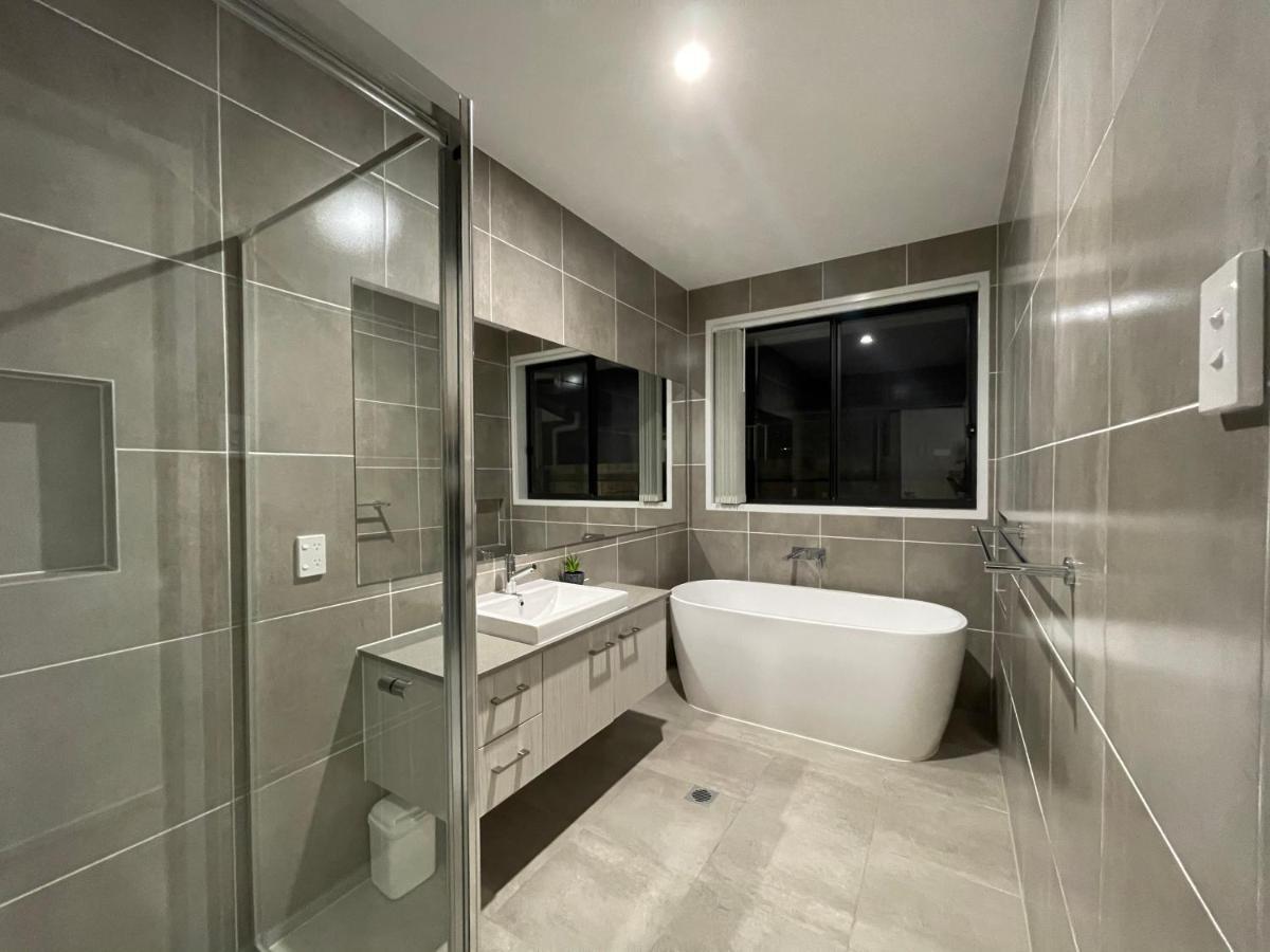 Oasis At Coomera * Gold Coast