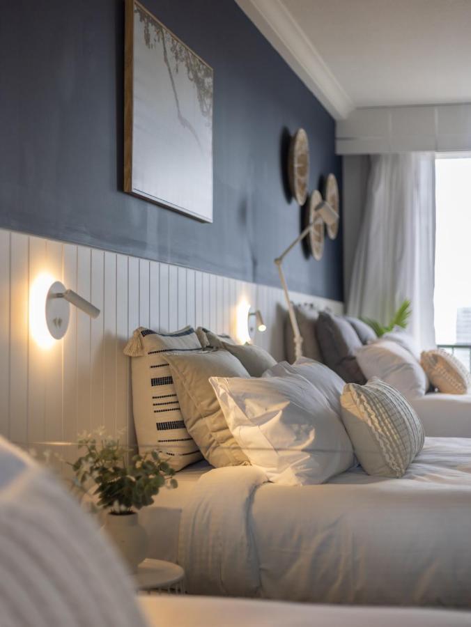 Amazing Oceanview Refurbished With 2 Beds Private Management Apartment