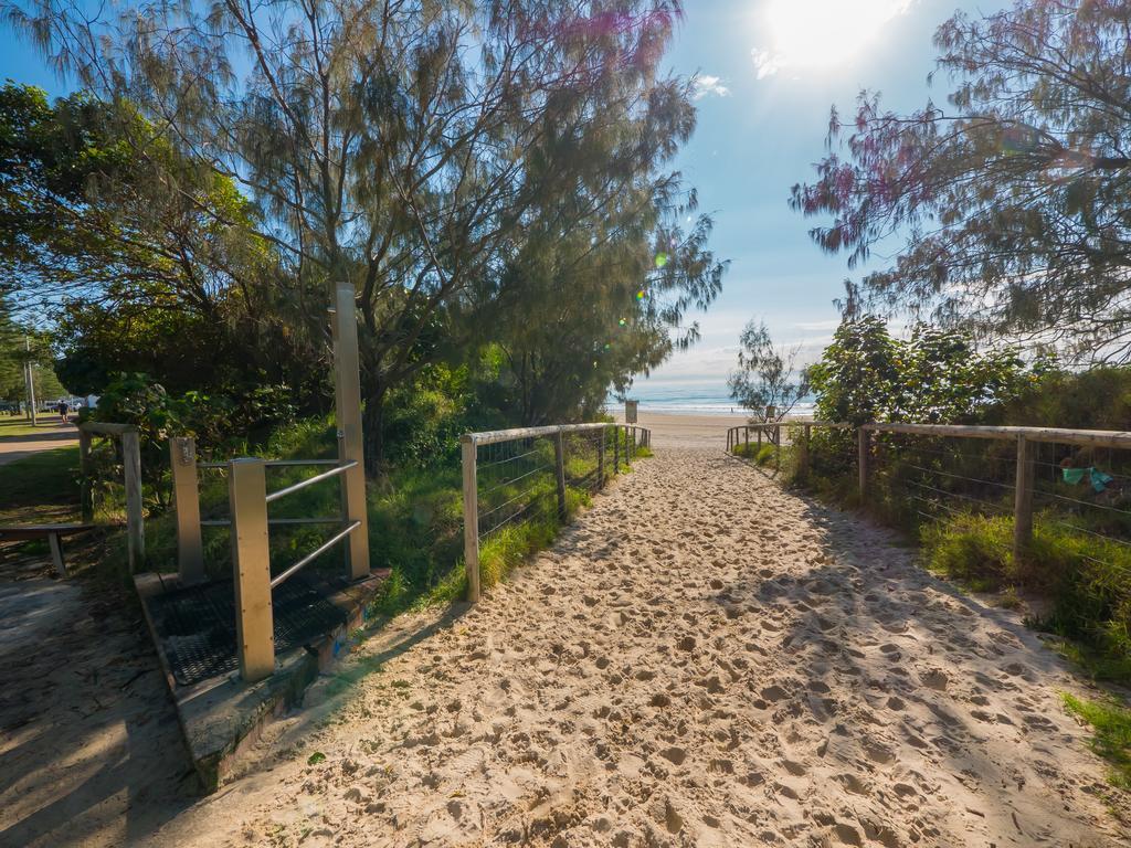 Burleigh Surf Aparthotel