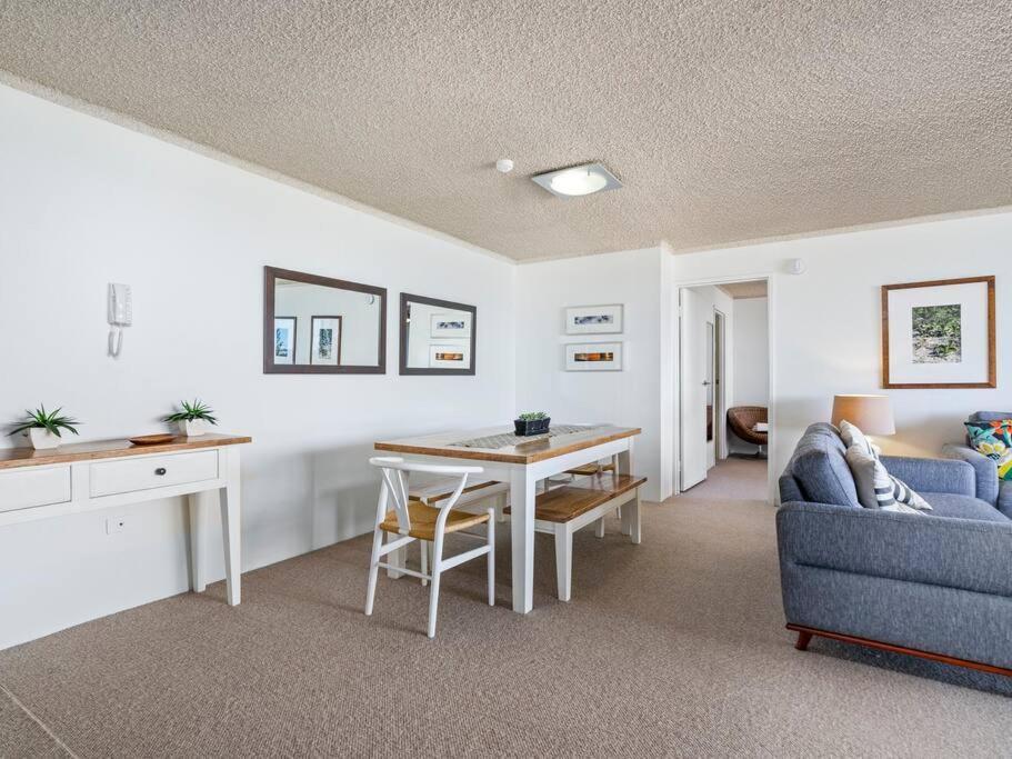 Solnamara Seaside Escape - Hosted By Burleigh Letting Gold Coast