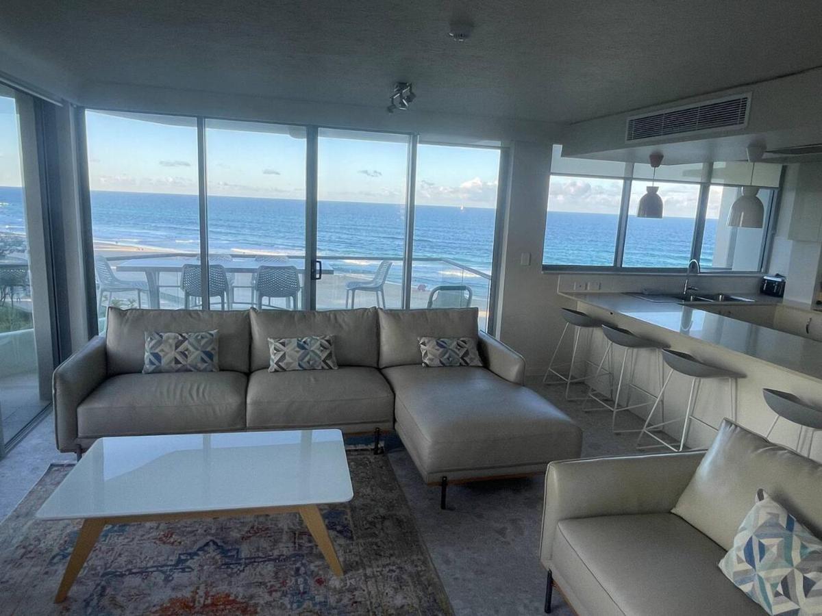 Apartment Absolute Frontage Two Bedroom Gold Coast