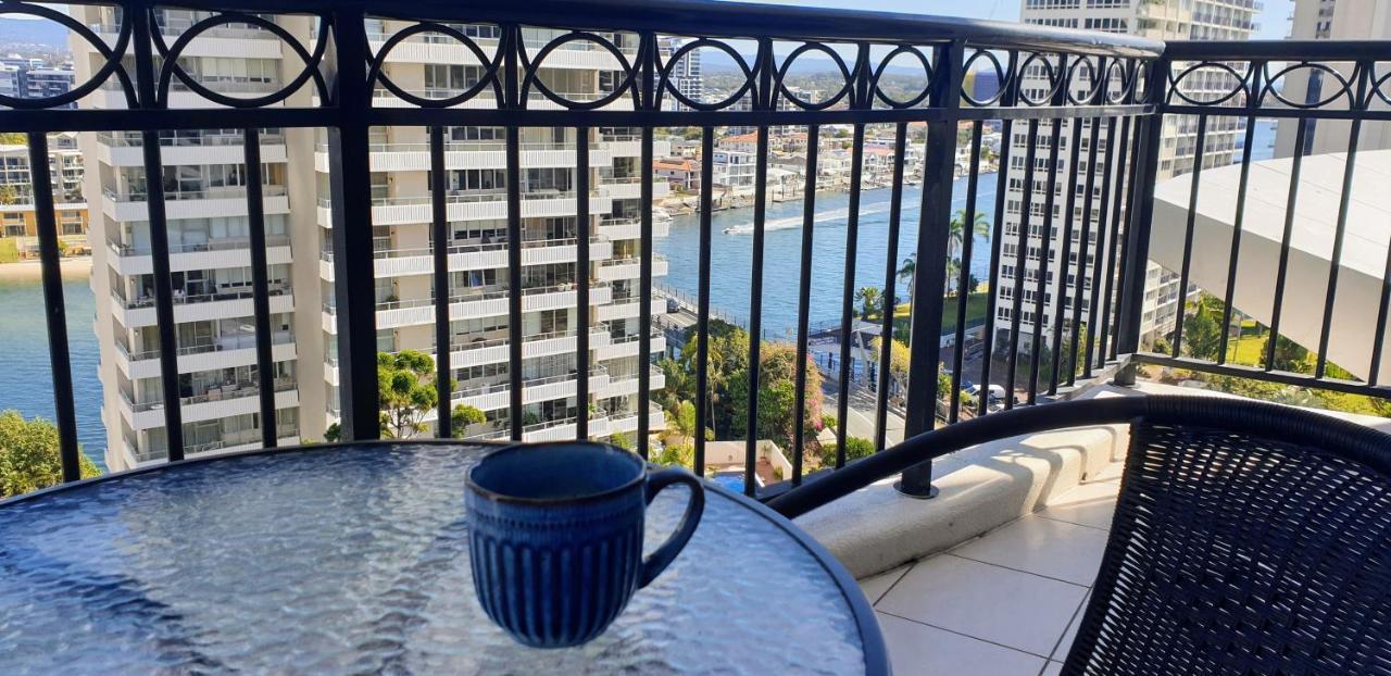 Bellagio@chevron, Luxe, 2 Bedroom In The Heart Of Surfers Paradise! *