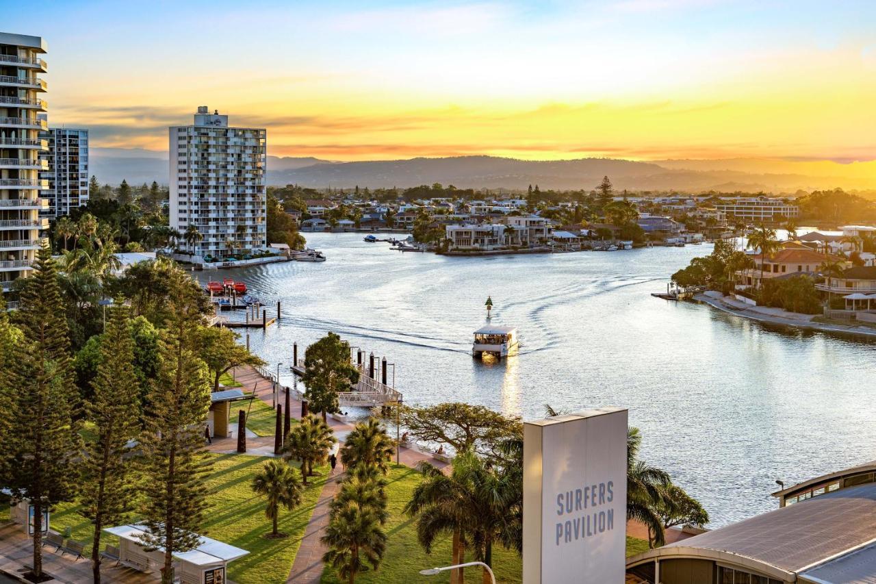 Chevron Renaissance - Self Contained & Privately Managed