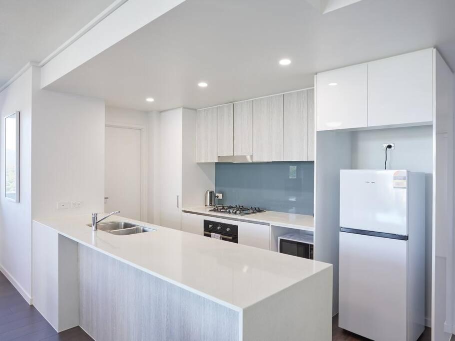 Two Bedroom In Robina Center Apartment Gold Coast