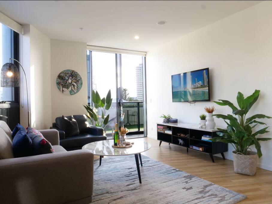 Apartment Modern 1 Brm With Pool Close To Beach *