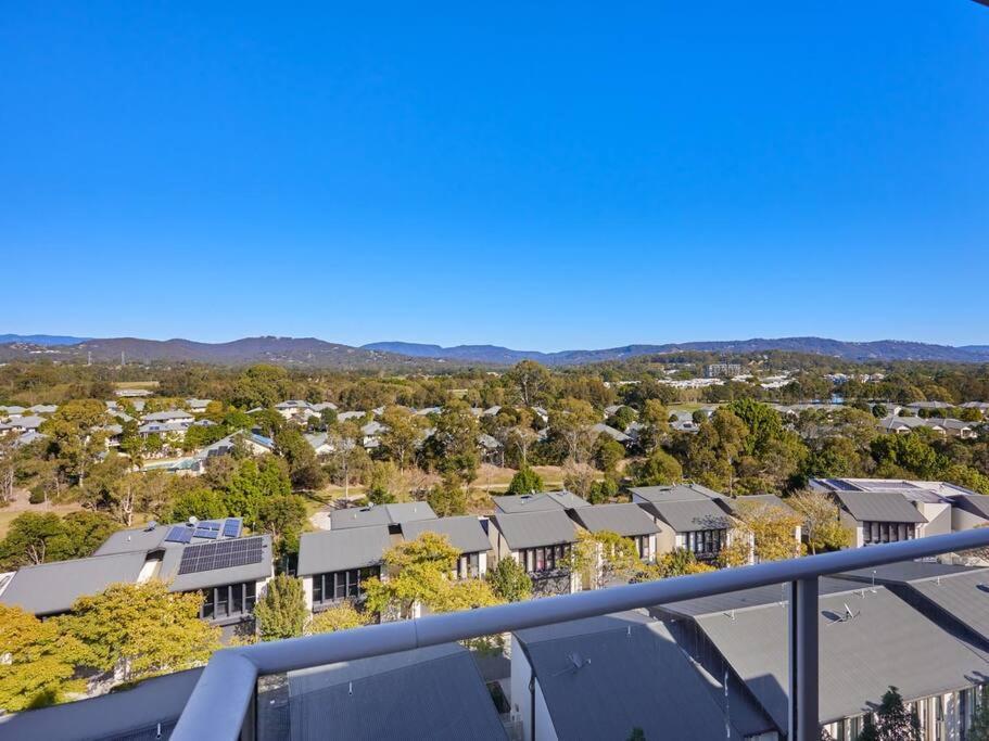 Two Bedroom In Robina Center Apartment Gold Coast