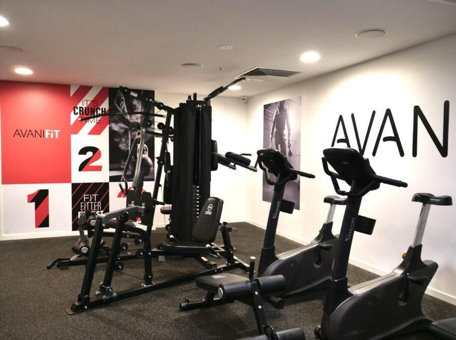 Broadbeach Stunner Modern And Apartment