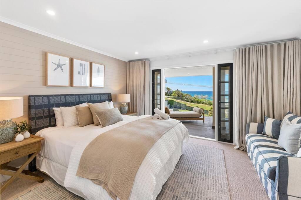 Apartment An Oasis By The With Ocean Views Daybed Bbq *