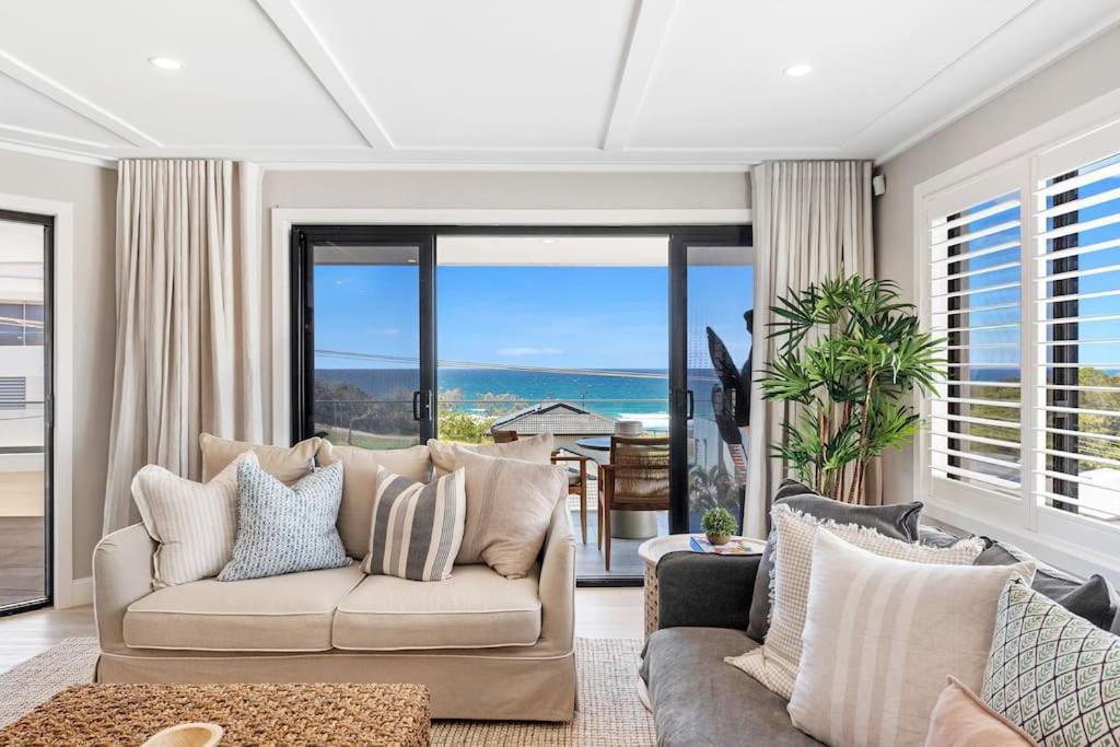 Apartment An Oasis By The With Ocean Views Daybed Bbq *