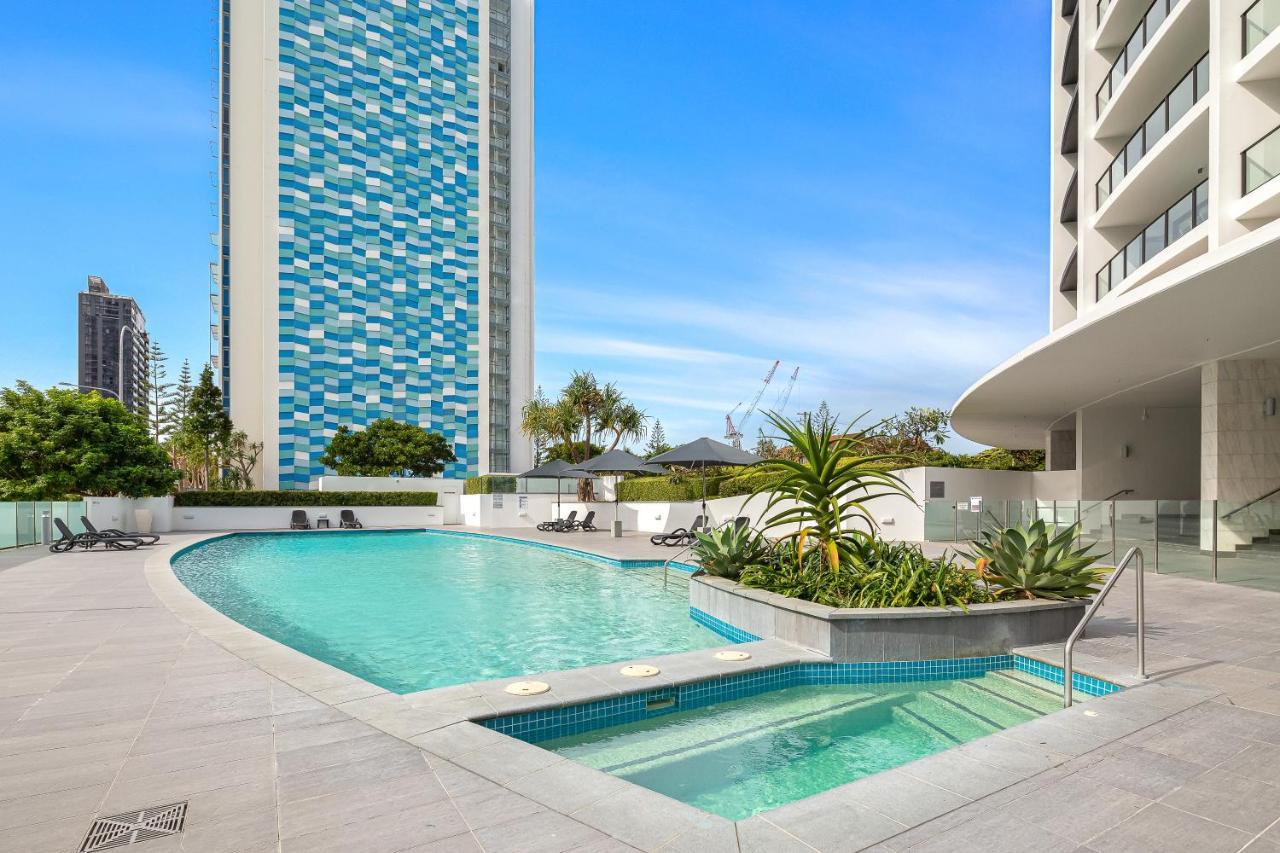 Sierra Grand Broadbeach - Self Contained & Privately Managed *
