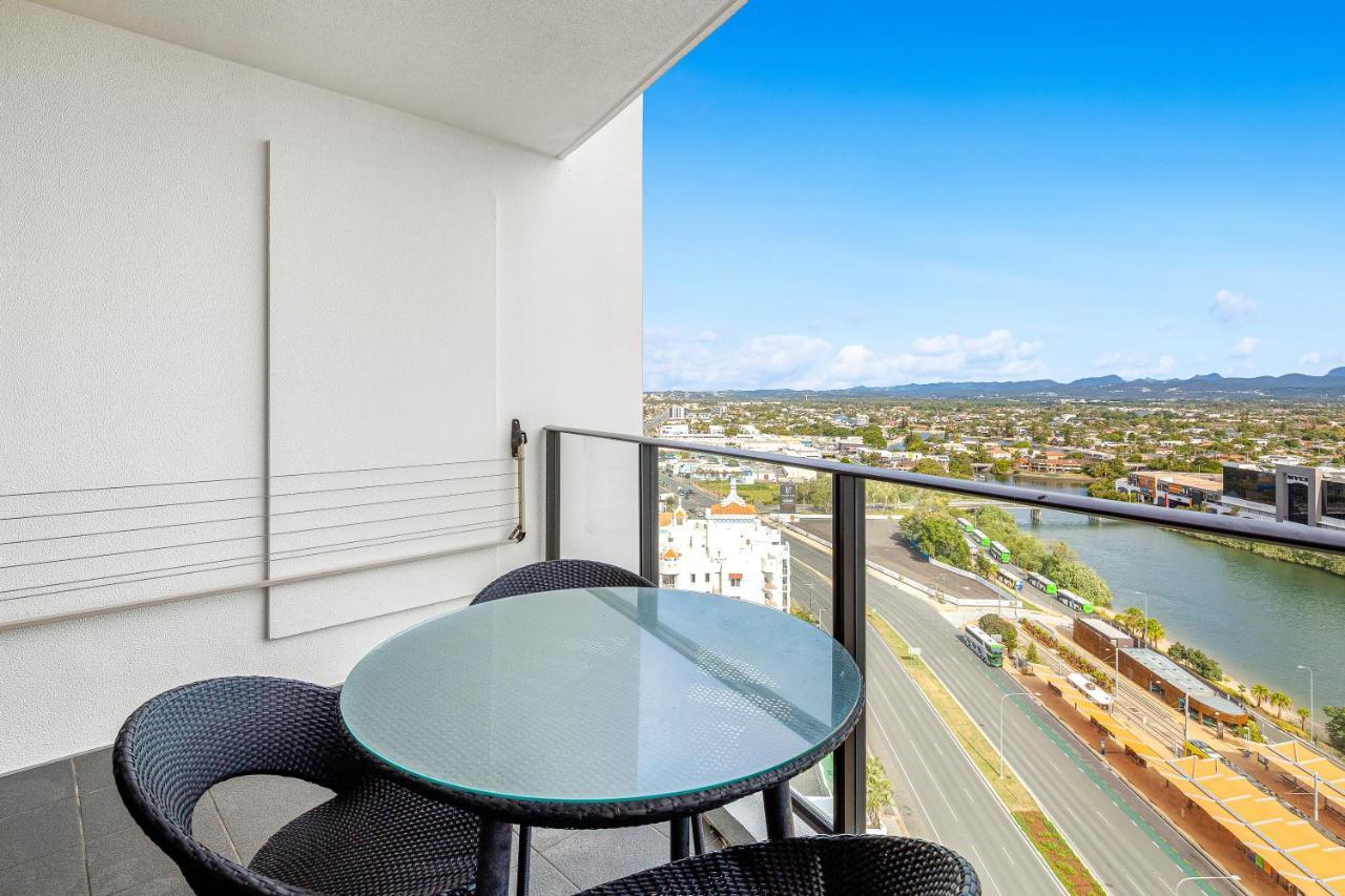 Sierra Grand Broadbeach - Self Contained & Privately Managed Apartment