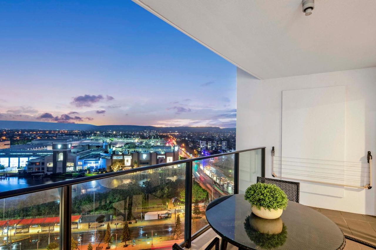 Sierra Grand Broadbeach - Self Contained & Privately Managed *