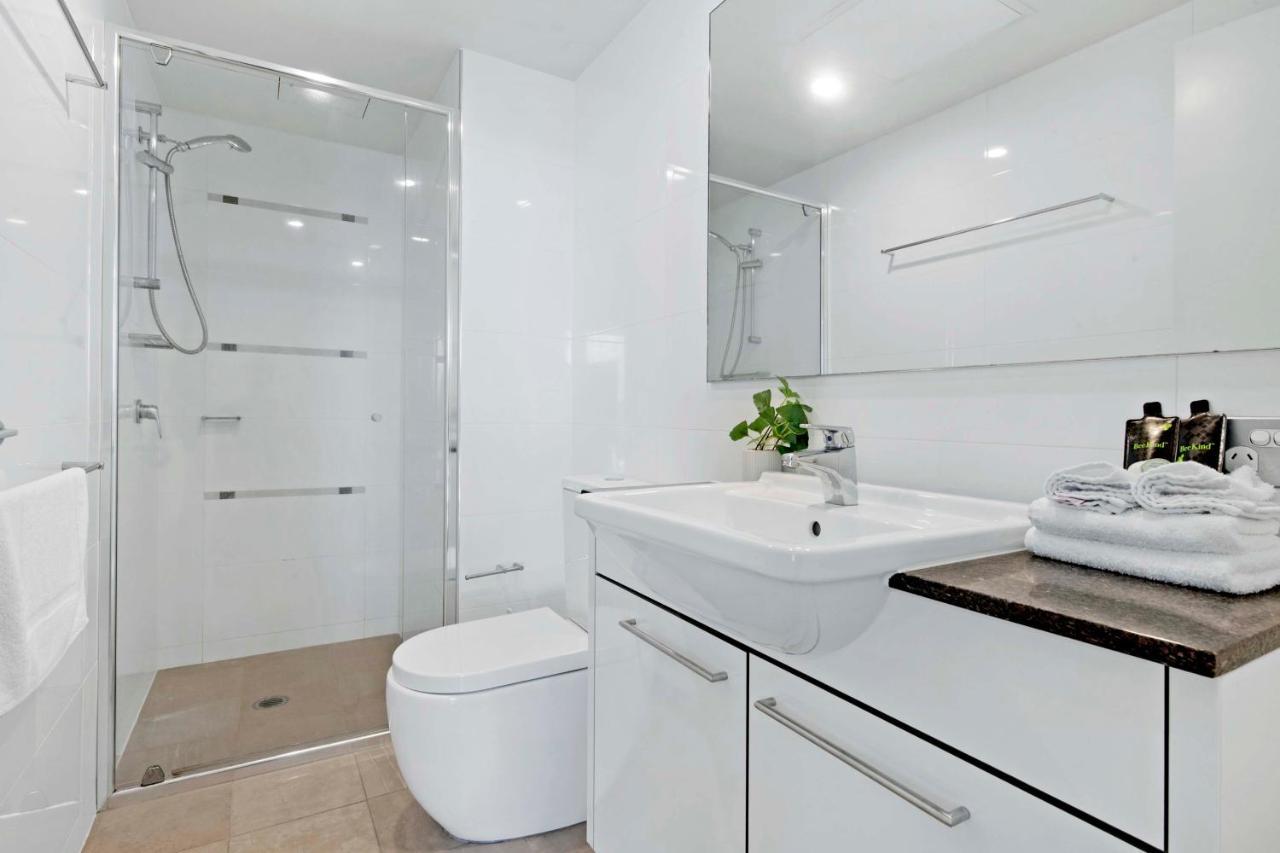 Sierra Grand Broadbeach - Self Contained & Privately Managed Apartment Gold Coast
