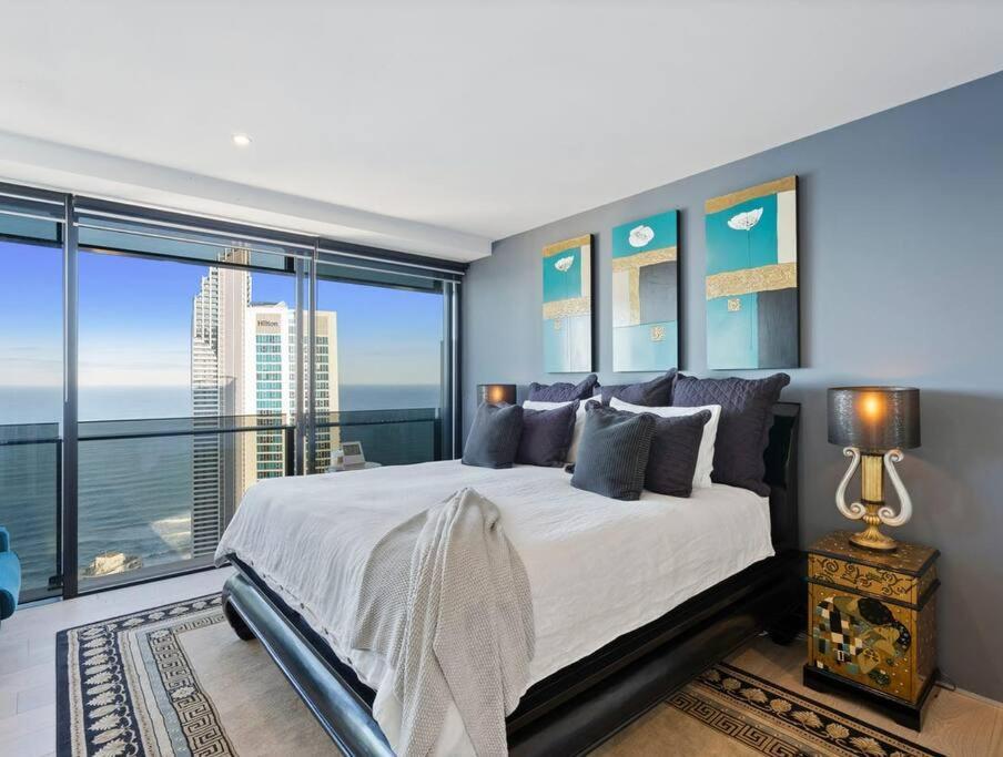 Apartment Exclusive Circle On Cavil Sub-penthouse Luxury - Hosted By Coastal Letting Gold Coast