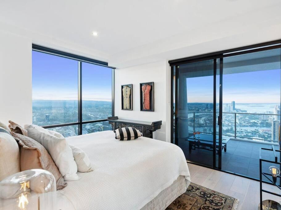 Apartment Exclusive Circle On Cavil Sub-penthouse Luxury - Hosted By Coastal Letting Gold Coast