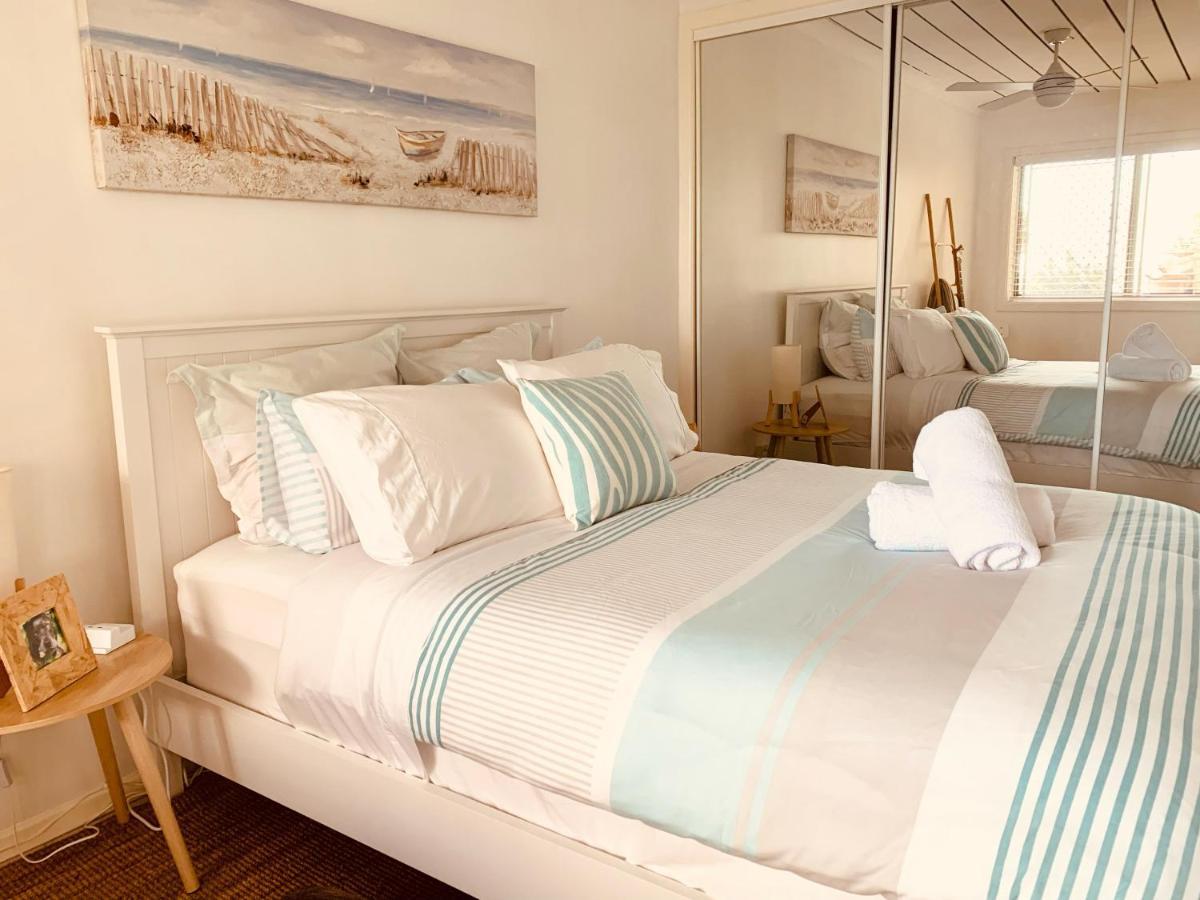 Apartment Cooly Coastal Escape Walk To Beach & Shops Gold Coast