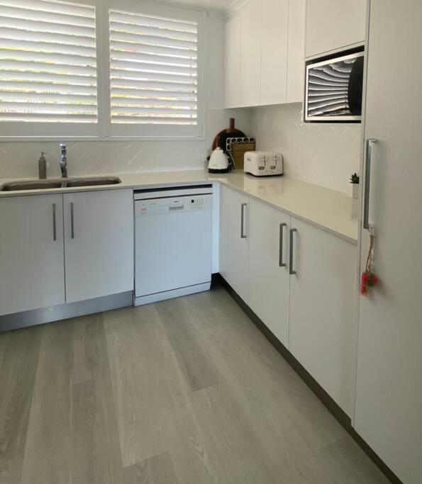 Currumbin Stunning Ocean Views! Apartment Gold Coast