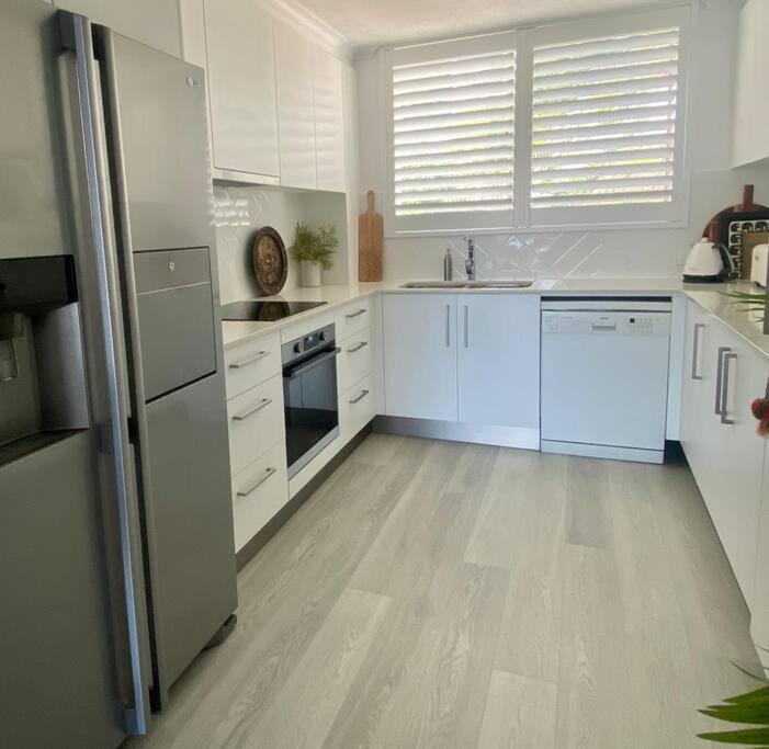 Apartment Currumbin Stunning Ocean Views!