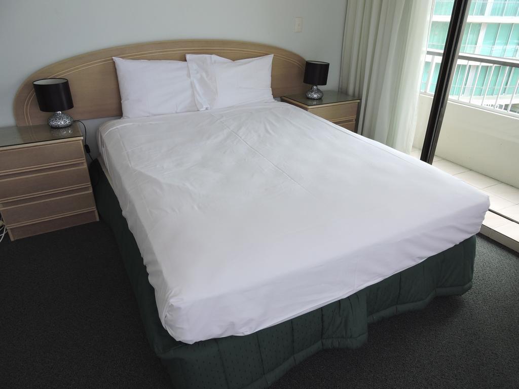 President - Absolute Beachfront 3*