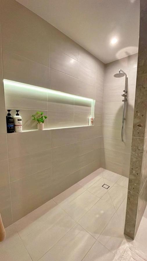 Grand Residences Near Helensvale Train Gold Coast