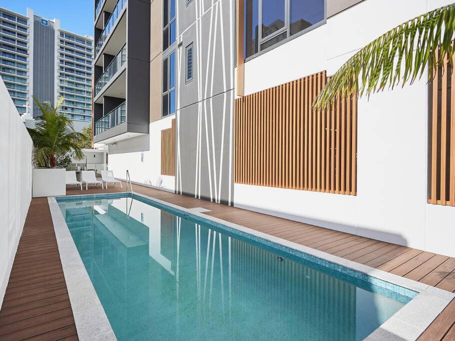 One Bedroom In Center Surfers Paradise Apartment Gold Coast