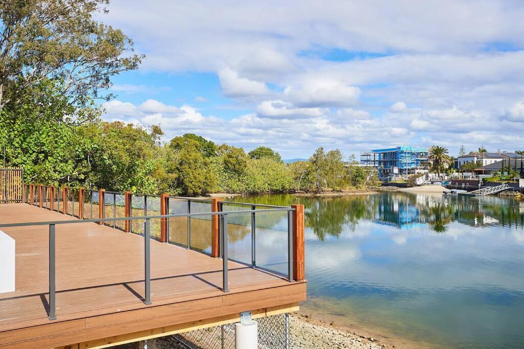 Apartment One Bedroom In Center Surfers Paradise Gold Coast