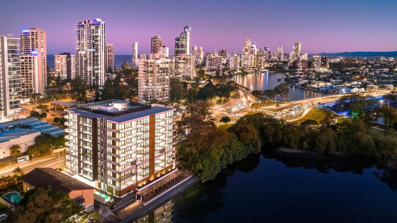 Essentia Surfers Paradise Apartment Gold Coast