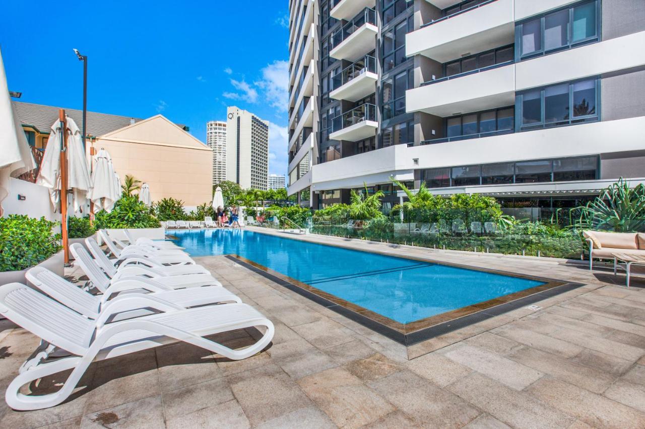 2-bed With Pool, Parking & Balcony Apartment