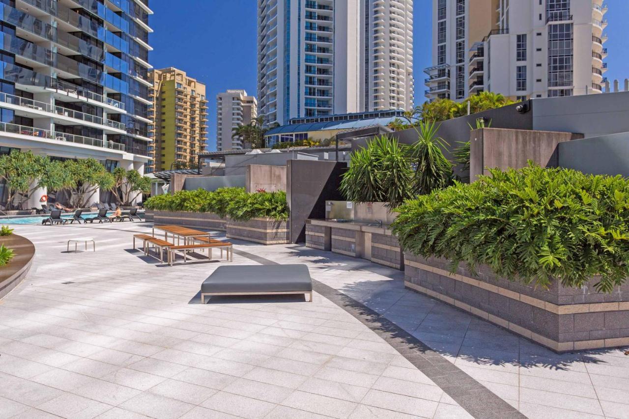 Circle On Cavill Aparthotel Gold Coast