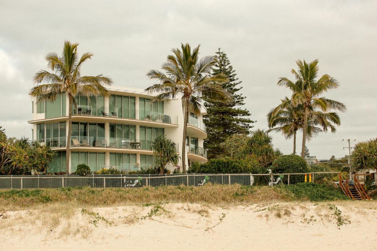 Waves 203 On Currumbin Gold Coast