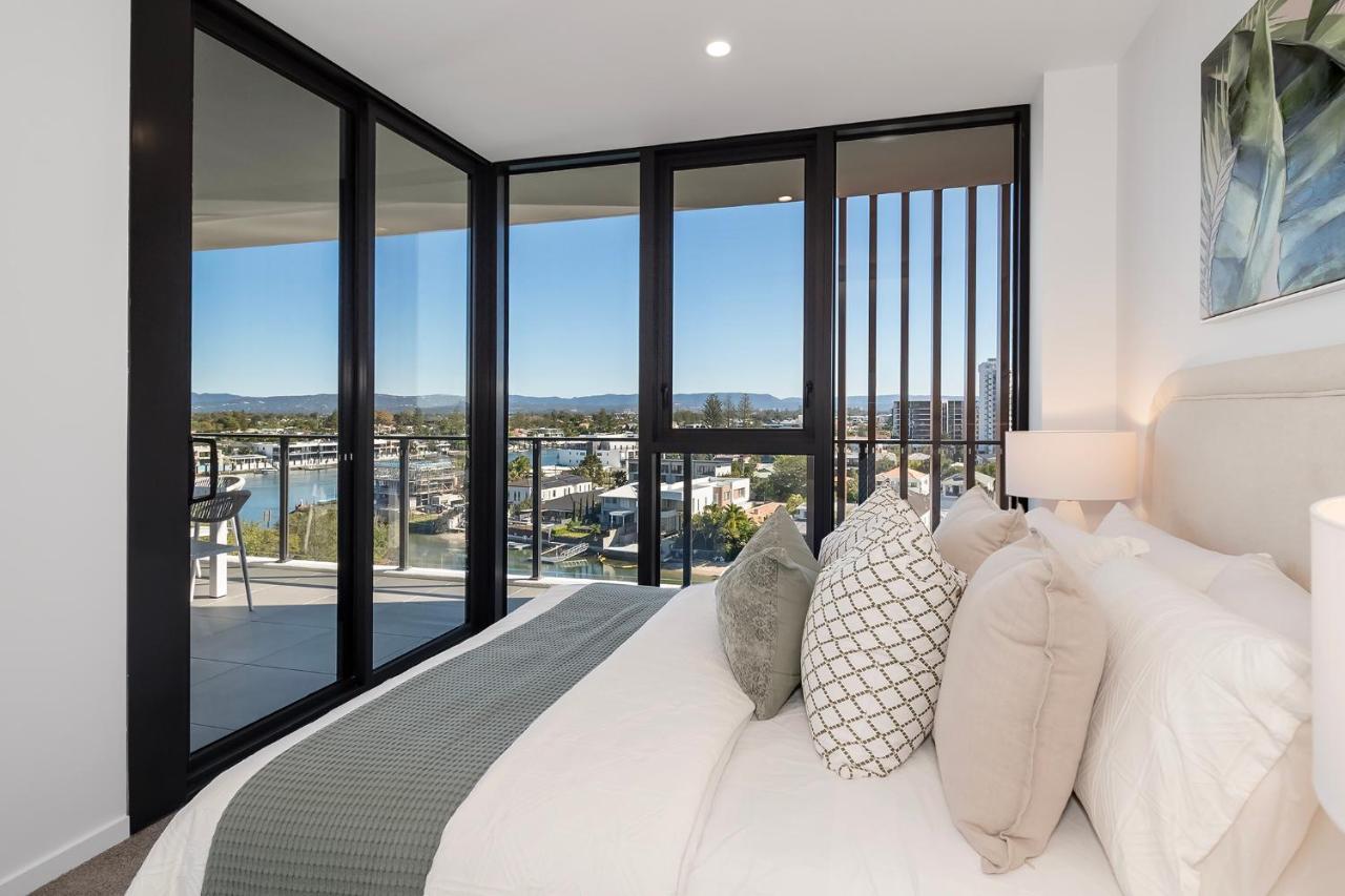 Apartment Essentia Surfers Paradise Gold Coast