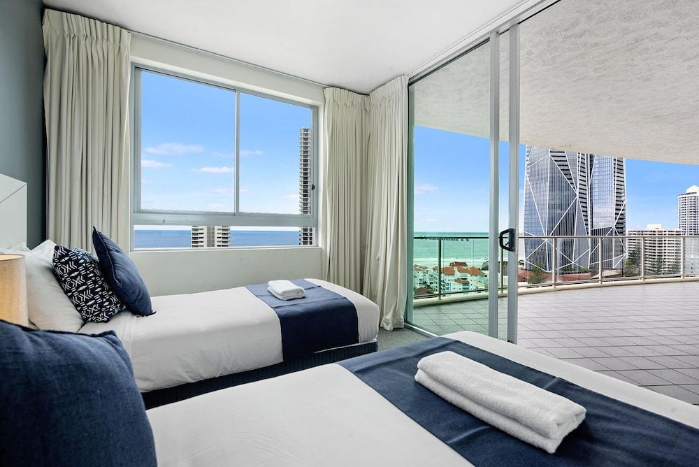 Mantra Wings Gold Coast